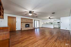 123 E Castlehill Rd (29)