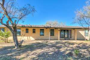 5438 S Loop 306 (31)