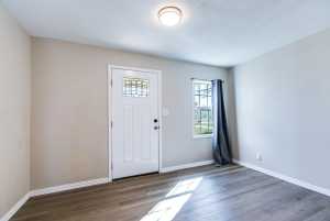 106 W 27th St (5)