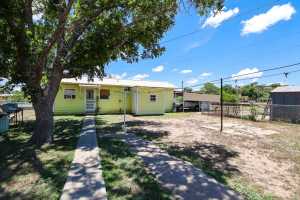 1818 Walnut St (8)