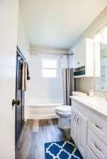 2752 Notre Dame Ave (24)