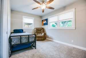 2752 Notre Dame Ave (27)