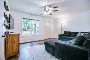 2752 Notre Dame Ave (6)