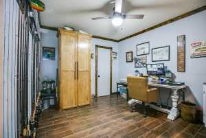 818 Van Zandt St (17)