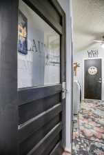 818 Van Zandt St (33)