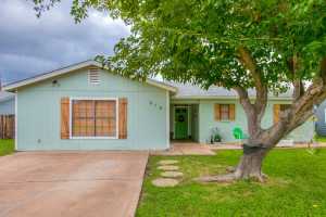 818 Van Zandt St (15)