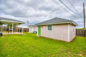 818 Van Zandt St (2)