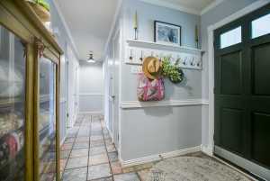 818 Van Zandt St (8)