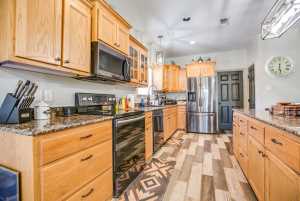 6014 Maravillas St (3)