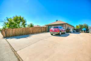 6014 Maravillas St (32)