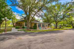 9434 W Bryant Lane