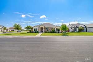 4702 Karsten Creek (2)