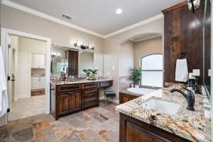4702 Karsten Creek (21)