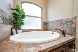 4702 Karsten Creek (22)