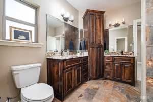 4702 Karsten Creek (30)