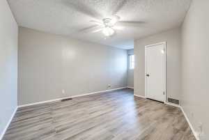 2639 Lindenwood Dr (25)