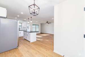 2825 N Abilene St (10)