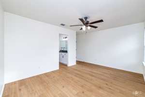 2825 N Abilene St (16)