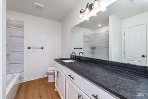 2825 N Abilene St (17)