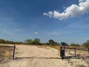 11422 W Grape Creek Rd (29)