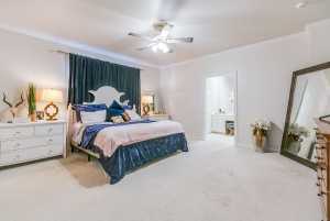 2622 Oxford Ave (25)