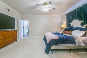 2622 Oxford Ave (33)