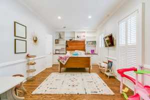 2622 Oxford Ave (37)