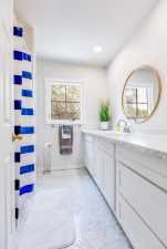 2622 Oxford Ave (45)