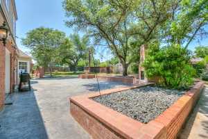 2622 Oxford Ave (7)