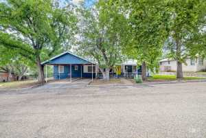 211 Murphy Ave