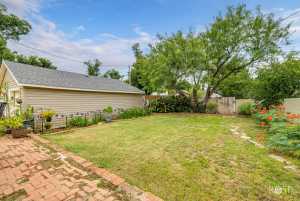 1411 Shafter St (36)