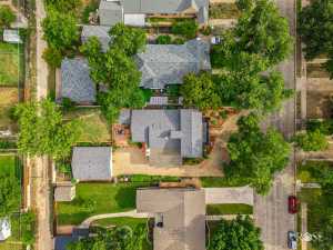 1411 Shafter St (40)
