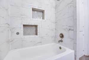 314 N. Jefferson St (28)