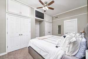 1022 N Jefferson St (33)