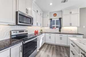 211 S Buchanan St (29)