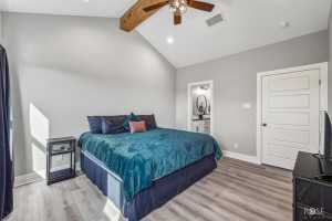 211 S Buchanan St (3)