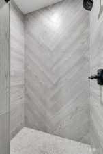 211 S Buchanan St (30)