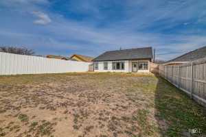 211 S Buchanan St (13)