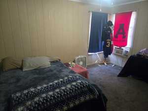 704 E 19th St (8)