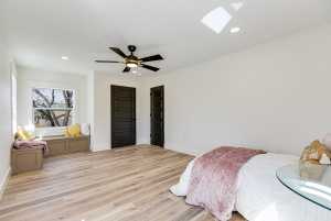 1818 W Ave J (45)