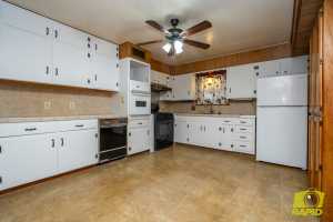 2770 Southwestern Ave (21)