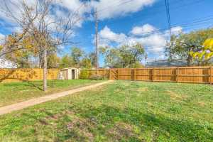 222 S Jackson Ave (9)