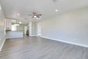 222 S Jackson Ave (7)