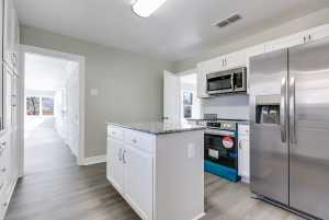 222 S Jackson Ave (12)