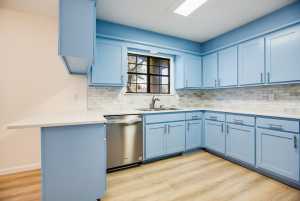 3842 Hillcrest (13)