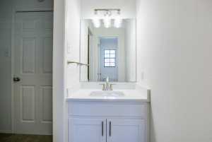 3842 Hillcrest (21)