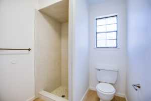 3842 Hillcrest (25)