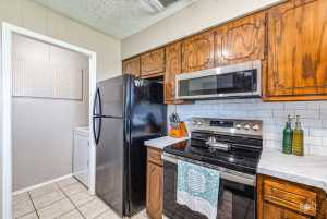 213 Amistad Rd (11)