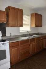 325 St Johns St (3)