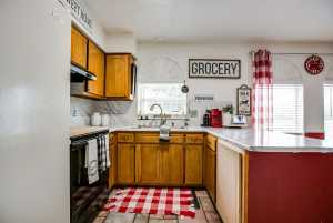 1723 Junius St (14)